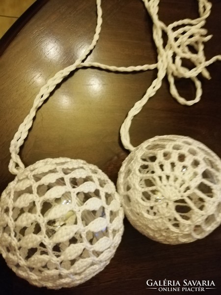 Crochet spheres for hand work