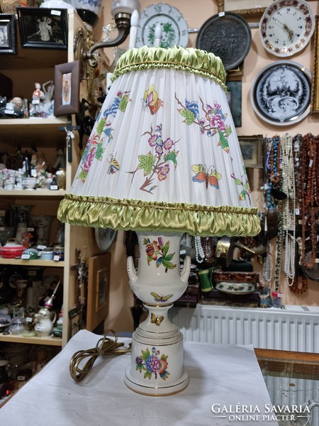 Herend Victorian patterned lamp