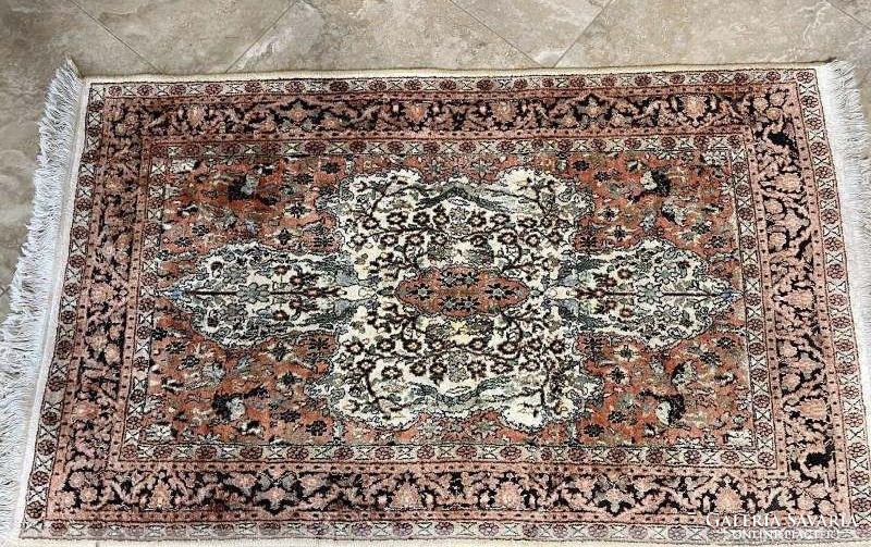 Kashmiri 100% silk carpet 160x90cm