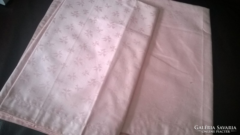 Retro-quality pink damask pillowcase in new condition, 76x104 cm