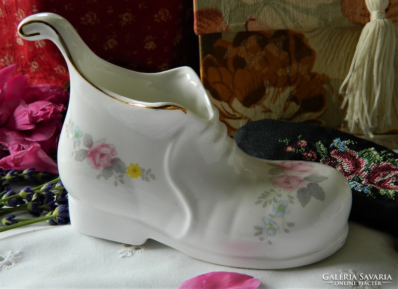Rosalind angol rózsás porcelán nagyméretű cipő, gyűjtői