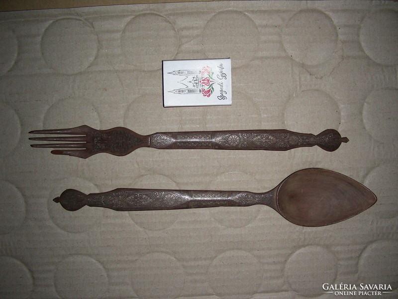 Old ornate spoon / fork