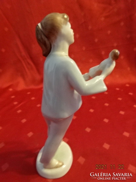 Hollóházi porcelán figura, lány babával, magassága 17 cm. Vanneki!