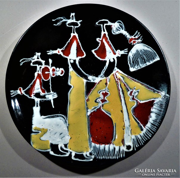 Decorative plate08