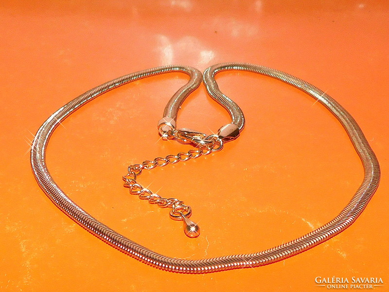 Solid- strong snake like. Rosé gilded vintage unisex necklace 40-45 cm