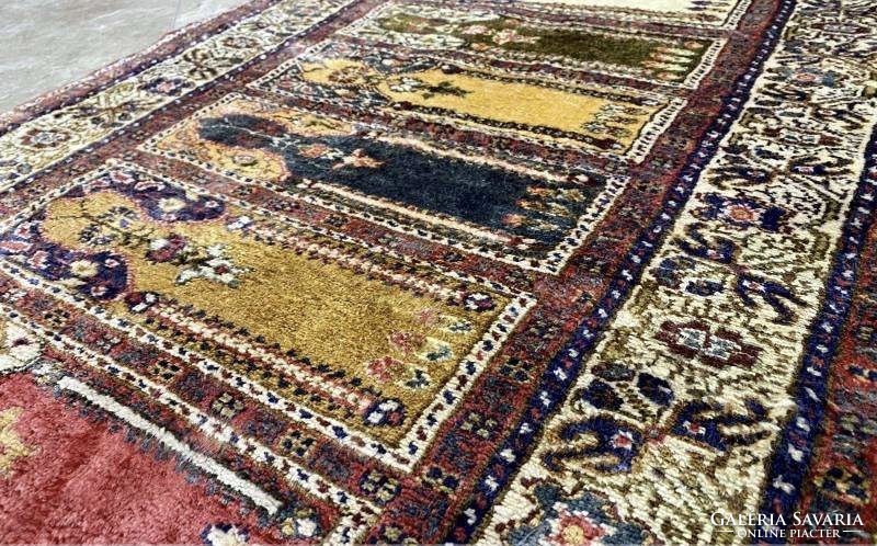 Kayseri 100% silk carpet 140x73