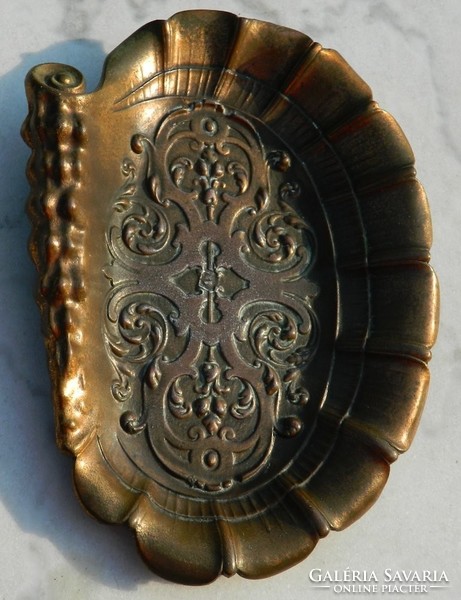 Antique Art Nouveau large shells in bronze bowl - wall bowl