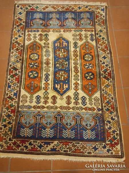 155 x 100 cm Kazak antik Kaukázusi ima szőnyeg eladó
