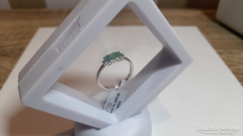 Emerald and diamond silver ring