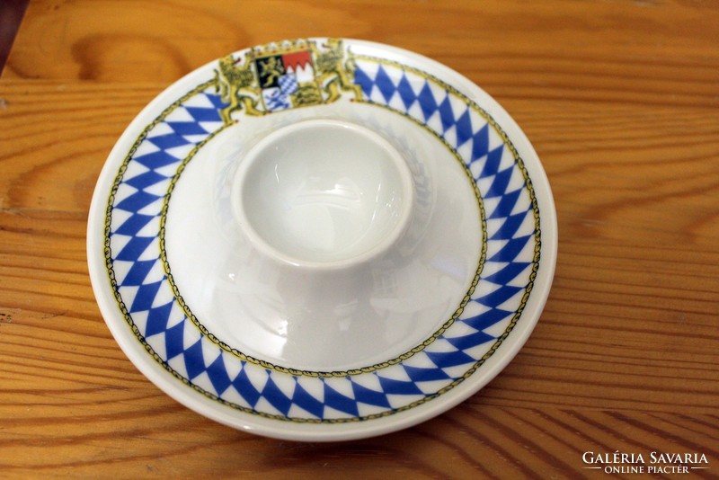 Bayern patterned porcelain egg holder plates