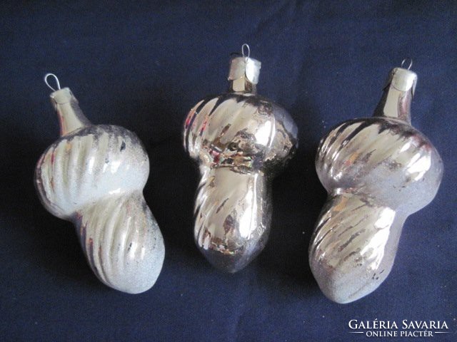 Antik ezüst színű üveg makk karácsonyfadísz 3 db. 9,5 x 4,5 cm