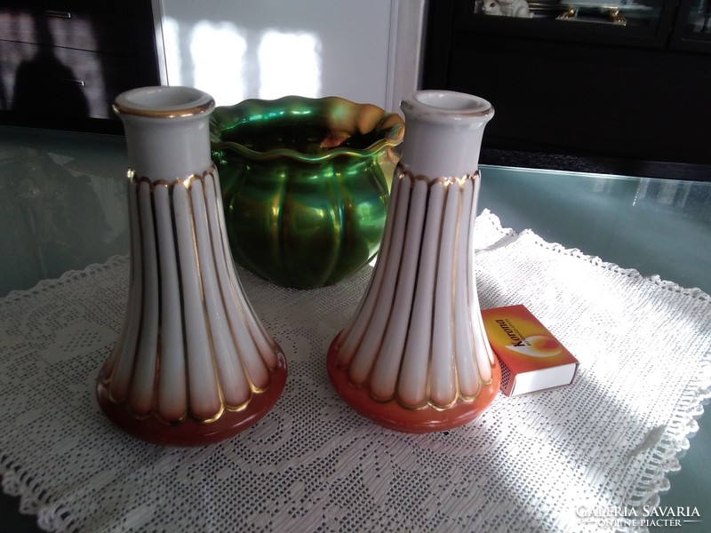 Zsolnay pajzspecsétes porcelán gyertyatartók, ritka aranyozott bordákkal a 1920-30-as évekből!