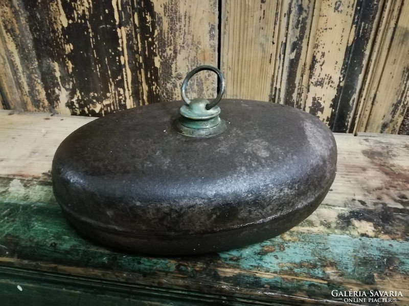Bed warmer, old patinated hot water bed warmer, decoration
