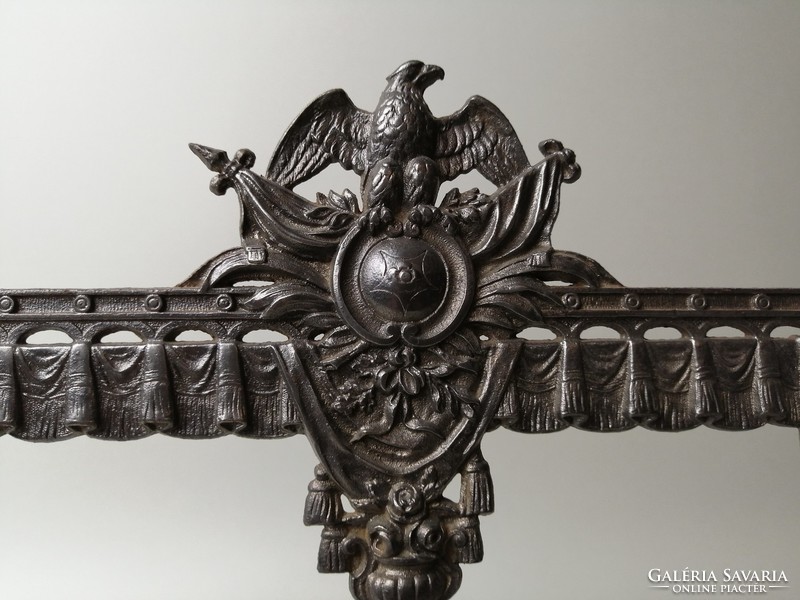 Coat of arms neo-renaissance cast iron photo frame 1880k