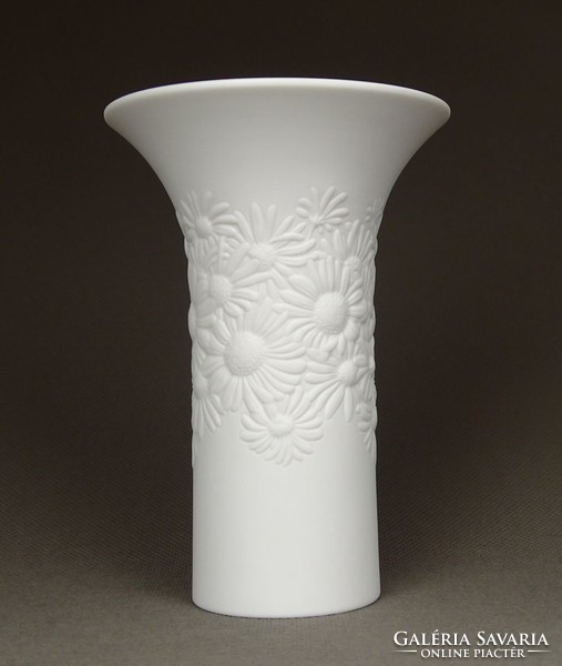 1E337 Rosenthal Studio Linie fehér matt domború virágos porcelán váza 13 cm