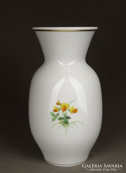 1E335 Antique Sword Meissen Porcelain Vase