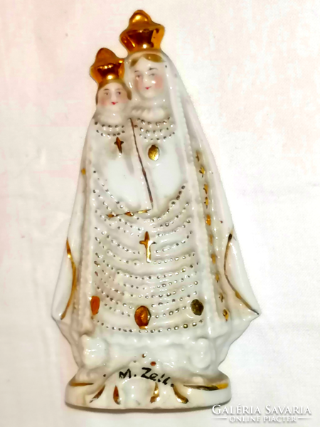 Antique statue of the Madonna of Mariazelli from the Chapel.