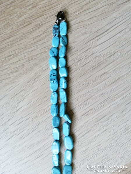 Turquoise mineral necklace with silver pendant