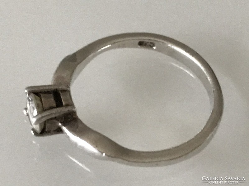 Ezüst soliter gyűrű cirkonia kővel, 17,5 mm belső átmérő
