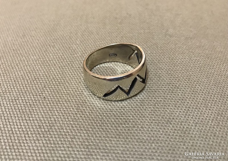 Masszív ezüst gyűrű