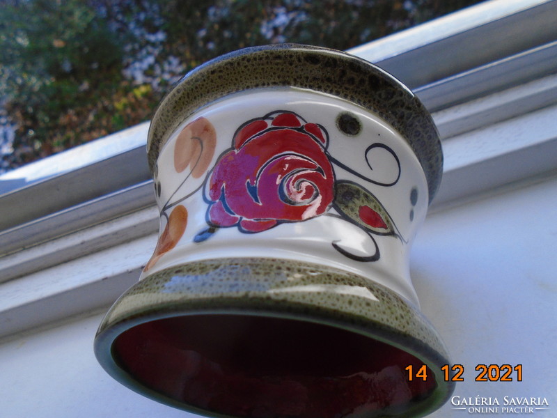 Hand painted majolica sugar bowl with red rose pattern in Schramberg majolica factory