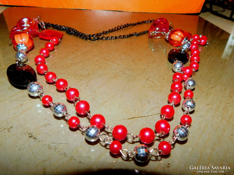 Art deco ruby red beaded 2 row vintage necklace 70 cm