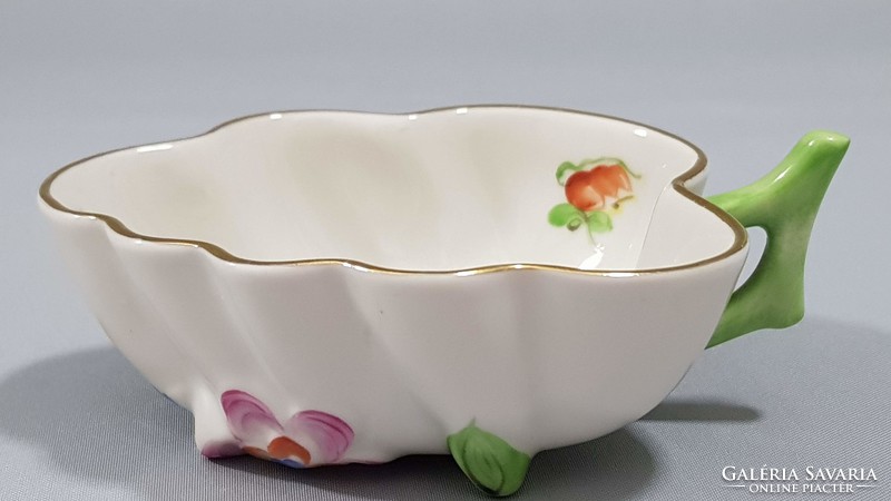 Bowl with Herend flower pattern