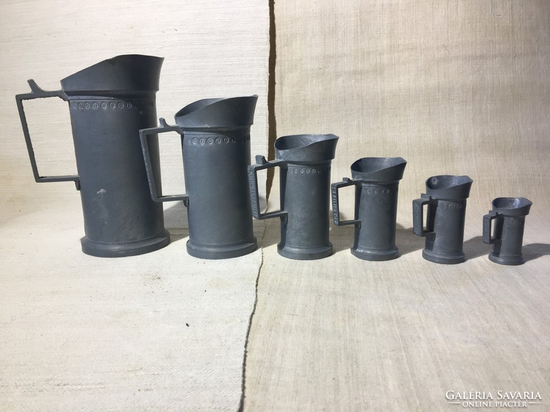 Tin certified measuring cup set