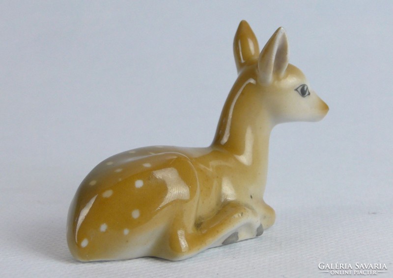 0K053 old porcelain deer from Kispest