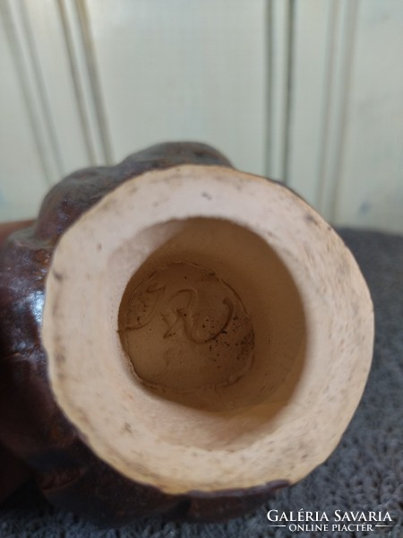 Iridescent ceramic cup