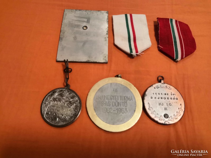 Various sports medals, plaques, etc.