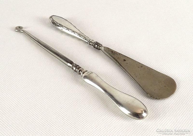 1A931 Antique silver shoehorn and shoe button