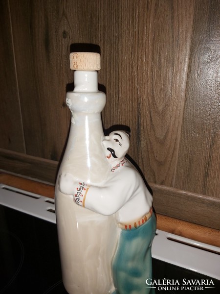 Szovjet ZHK Polonne orosz porcelán butykos palackos Kozák ember figura nipp figura Gyűjtői darab