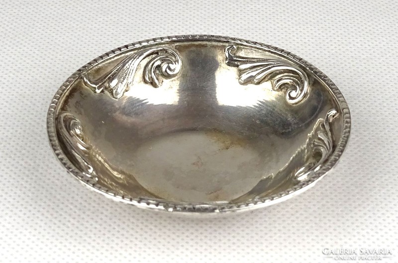 1B538 old small unmarked silver bowl 55g