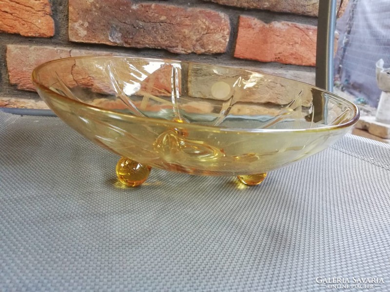 Borostyán színű régi üveg asztalközép