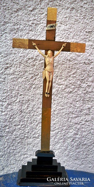 IB. 17. Antik, CSONT Jézus Krisztus 10.5 cm,  39 cm-es talpas feszület, kereszt, korpusz.1780.