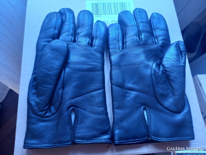 Men's vintage leather gloves (artificial) with fur lining