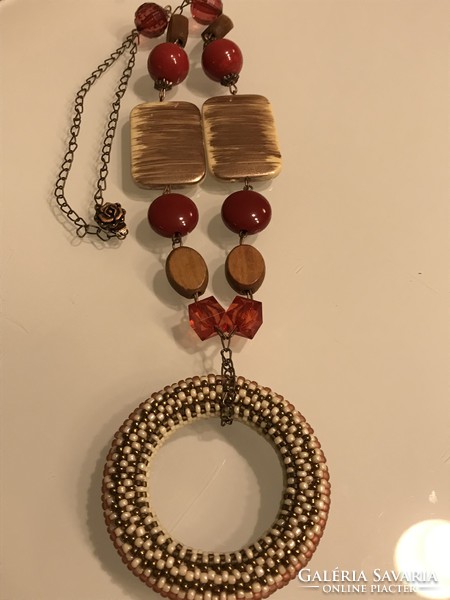 Retro necklace with a spectacular pendant, 60 cm long