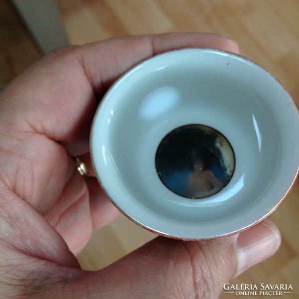 Régi Japán kézzel festett sárkányos italos készlet különleges pohárral!