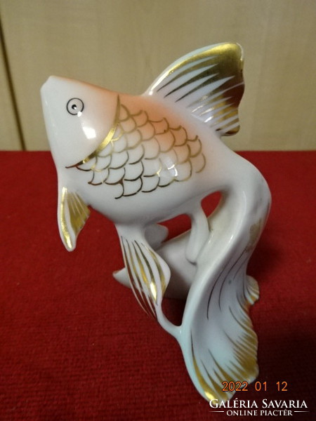 Hollóházi porcelán aranyhal, magassága 10 cm. Vanneki! Jókai.