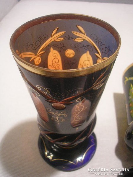 N14 Virintárgy Csodás színvilágú  biedermeier csiszolt aranyozott díszpoharak párban ajándékozhatóan