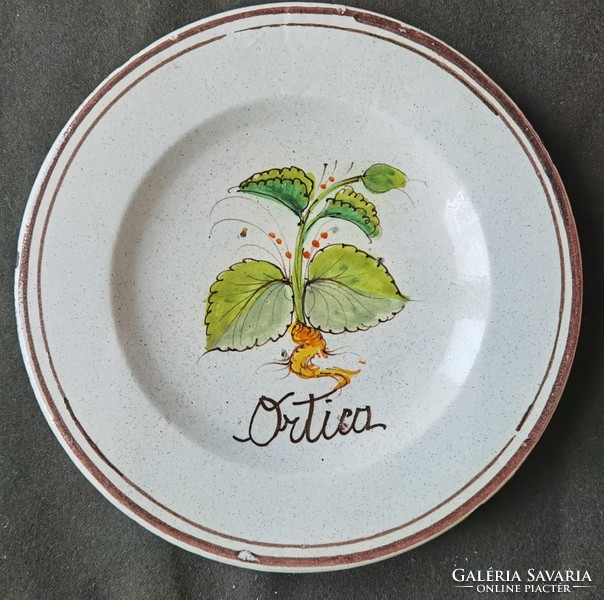 Antik kézzel festett kerámia tányér virág mintával