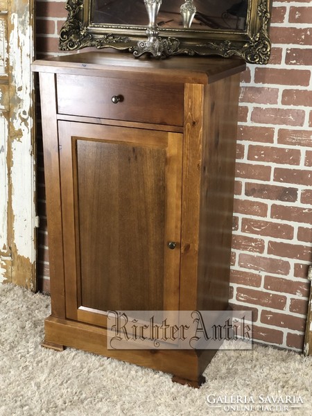 Biedermeier cabinet with door drawer 02.