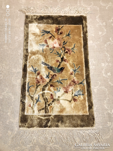 2 Pieces of silk carpet 80 * 45 and 46.5 * 49 Cm + fringe
