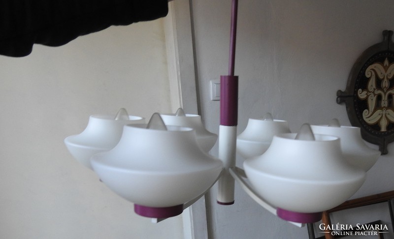 Modern metal chandelier lamp with milk glass extra shades
