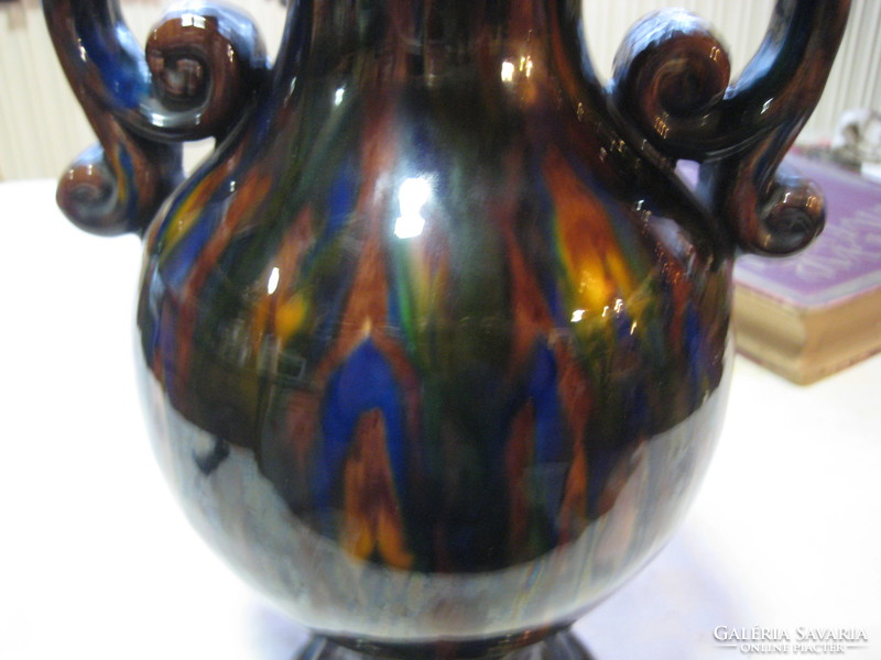 Mezőtúr    ,  Lévai  váza  18  x 32   cm