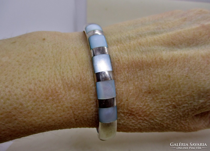 Beautiful art deco style pearl silver bracelet