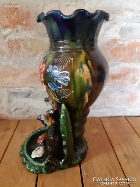 Nagyon régi kerámia váza