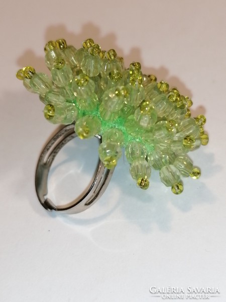 Green craftsman unique ring (141)