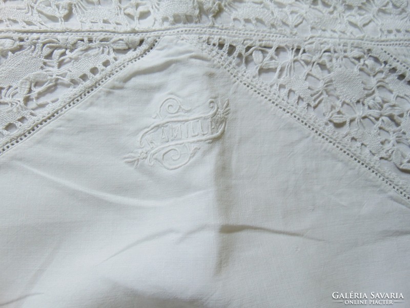 Embroidered antique pillowcase 57 x 47 cm with chamomile beaten lace decoration.